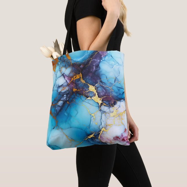 Bolsa Tote Mármore Azul e Âmbar com Veias Douradas (Close Up)