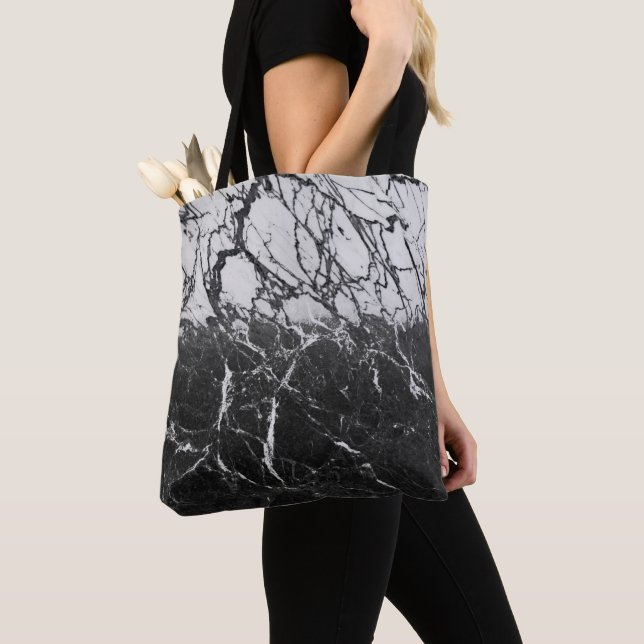 Bolsa Tote Mármore Preto e Branco Glam Moderno Tendência (Close Up)