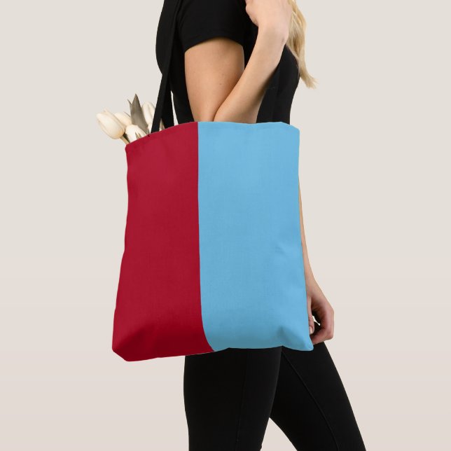 Bolsa Tote Meio Vermelho Meio Azul (Close Up)