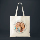 Bolsa Tote Melhores Amigos para a Foto Moderna Simples BFF<br><div class="desc">Este design simples e clássico é composto por tipografia serif e adiciona uma foto personalizada. "Melhores Amigos para sempre" circula a foto dos seus amigos</div>