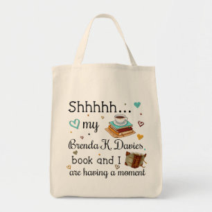 Bolsa Tote Meu Livro de Brenda K Davies e eu estamos tendo um