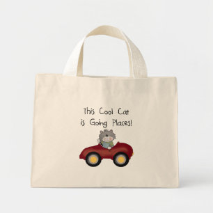 Bolsa Tote Mini Camiseta e presentes vermelhos indo do carro dos l