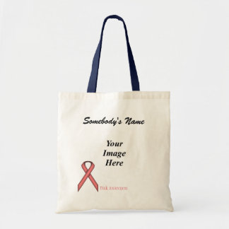 Bolsa Tote Modelo de Friso Padrão Rosa por Kenneth Yoncich