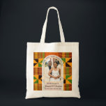 Bolsa Tote Modern African Ghana Kente WEDDING Guest Favor<br><div class="desc">Perfect for African or cultural weddings, elegant dinners, and birthday brunches, this customizable Kente wedding guest tote bag is ideal for your souvenir favor gifts for your special guests. CUSTOMIZABLE DESIGN means you can simply update the photo and text to make these gift bags uniquely yours. #AfricanWedding #KenteCloth #HappyCouple #WeddingInvitation...</div>