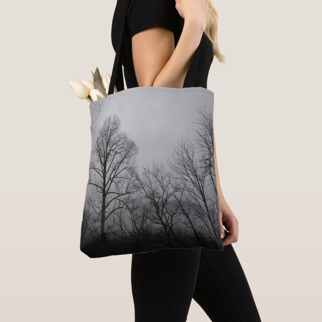 Bolsa Tote Monochrome_Tree_Tote (Close Up)