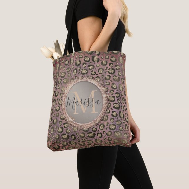 Bolsa Tote Monograma Glitografia Leopardo Chic (Close Up)