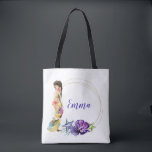 Bolsa Tote Monograma Personalizado Floral de Quadro Dourado S<br><div class="desc">Esta design foi criada por meio da arte digital e inclui lindas flores de aquarela roxas. Ele pode ser personalizado escolhendo o clique para personalizar mais a opção e alterar o nome, as iniciais ou as palavras. Você também pode alterar a cor e o estilo do texto ou excluir o...</div>
