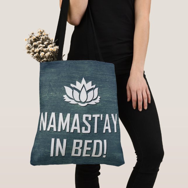 BOLSA TOTE NAMAST'AY NA CAMA! (Close Up)