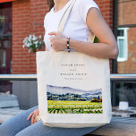 Bolsa Tote Napa Valley Watercolor Vineyard Landscape Weding<br><div class="desc">Coleção Tema de Paisagem de Vinha de Napa Valley Watercolor.- é uma elegante guinchura de aquarela Ilustração de Vinha de Napa Valley com montanhas nas costas, Perfeito para o seu casamento e festas de destino de Vineyard. É muito fácil personalizar, com seus detalhes pessoais. Se você precisar de outro produto...</div>