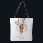 Bolsa Tote Noiva de vovó personalizada<br><div class="desc">Diga "eu faço" no estilo ocidental verdadeiro com esta design personalizada de noiva de vaqueira! Apresentando um vestido de noiva emparelhado com botas rústicas de cowgirl, este olhar é perfeito para a noiva que trata de misturar glama com charme country. Adicione o nome da noiva a uma bela fonte de...</div>