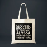 Bolsa Tote Nome da ALYSSA Personalizado Aniversário Feliz Nat<br><div class="desc">Nome ALYSSA Personalizado Aniversário Engraçado Piada de Natal</div>