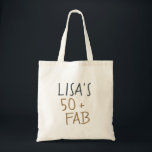 Bolsa Tote Nome de Na moda moderno Dourado 50 Fabuloso Aniver<br><div class="desc">Saco de 50 anos, moderno e na moda, com o texto cinquenta e fabuloso na escrita elegante dourada. Basta adicionar seu nome a esta bolsa de tote personalizada de celebração de 50 anos. Presente perfeito de aniversário para um moderno, na moda e elegante de 50 anos. Desenvolvido exclusivamente para você...</div>