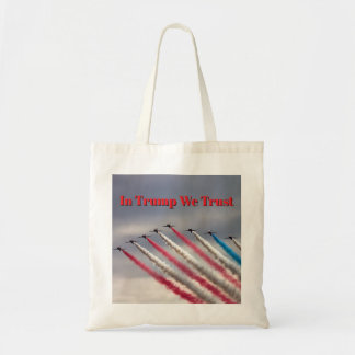 Bolsa Tote Nós Confiamos em Trump: Tote Patriótico de Flyover