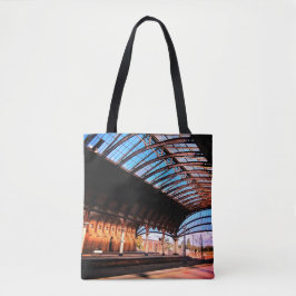 Bolsa Tote O padrão, na estação