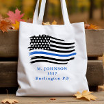 Bolsa Tote Orçamento do Agente Policial de Sinalizador de Lin<br><div class="desc">Thin Blue Line Flag Tote Bag - design americano na bandeira das cores da Polícia, design azul preto moderno. Perfeito para todos os policiais, mães de polícia e esposas de polícia. Personalize com o nome do policial, o número do crachá ou o nome da família. Esta bolsa de tote de...</div>