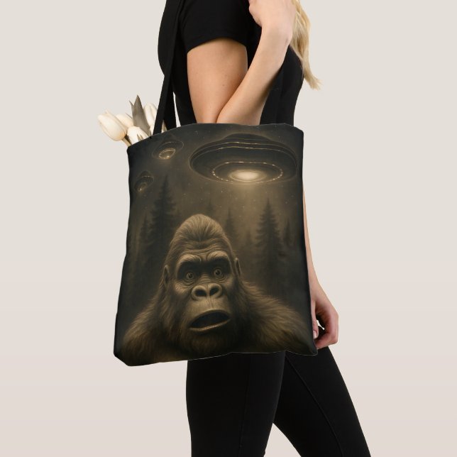 Bolsa Tote OVNI Alienígena Sasquatch Pé Grande (Close Up)