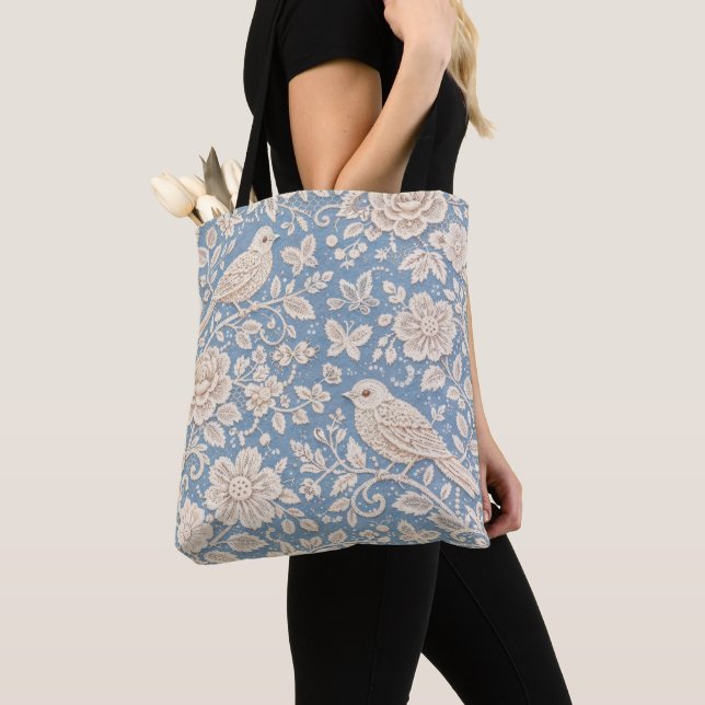 Bolsa Tote Padrão contínuo de pássaros e flores em estilo chi (Close Up)