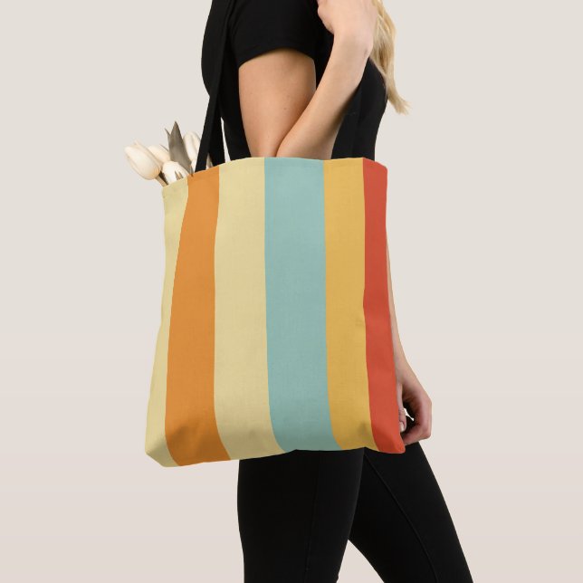 Bolsa Tote Padrão de cores com striping retroativo (Close Up)