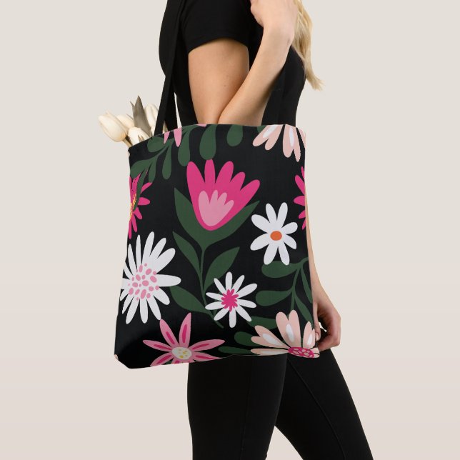 Bolsa Tote Padrão de Margarida Rosa e Branco (Close Up)