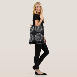 Bolsa Tote Padrão indiano de mandala espiritual preto