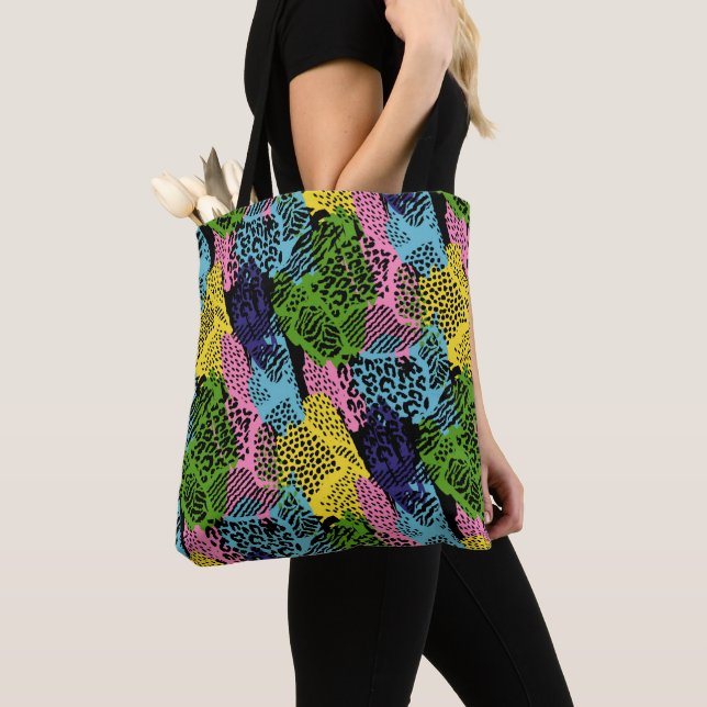 Bolsa Tote Pastel Safari Animal Print (Close Up)