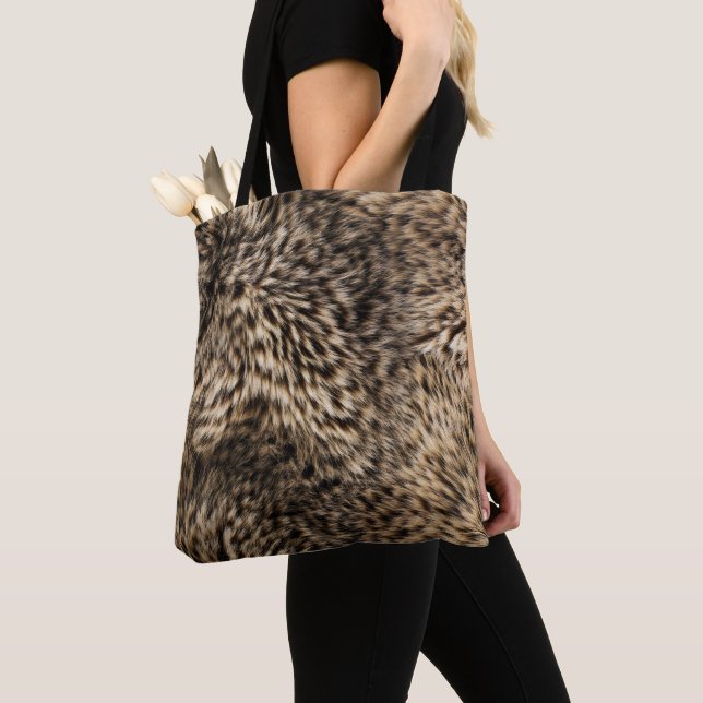 Bolsa Tote Pelo Marrom Falso (Close Up)