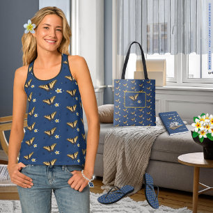 Bolsa Tote Perdido em uma Quadra por Adiela Akoo - Butterfly