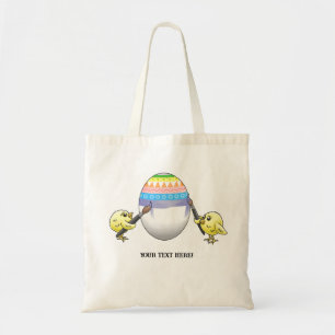Bolsa Tote Pintura de lindos pintinhos colorindo um ovo de Pá