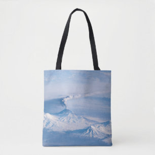 Bolsa Tote Pluma Emanando Do Vulcão Kliuchevskoi.