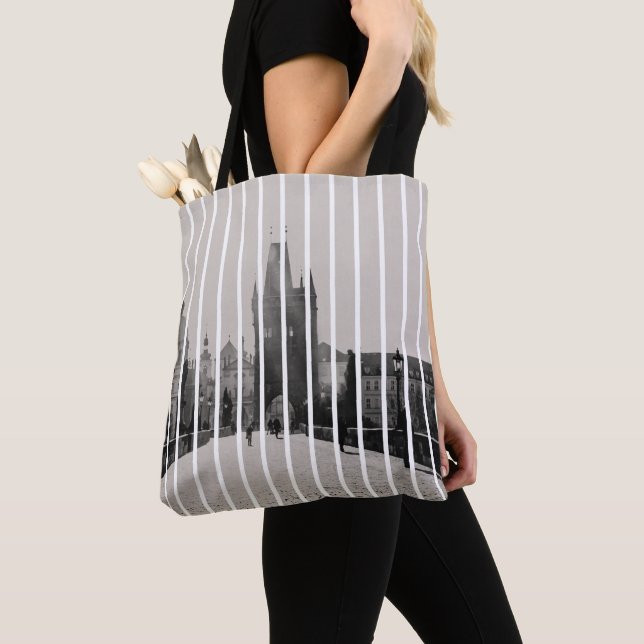 Bolsa Tote Ponte Charles em Praga (Close Up)