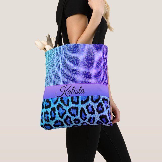 Bolsa Tote Púrpura e Azul-Leopardo e Pixeled Personalizadas (Close Up)