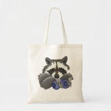 Raccoon com mirtilos