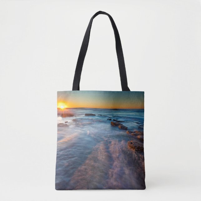 Bolsa Tote Raios de sol iluminam o Oceano Pacífico (Frente)