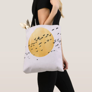 Bolsa Tote Rebanho Minimalista de Pássaros com Sol Dourado
