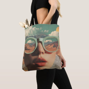 Bolsa Tote Retrato Surrealista com Óculos Refletindo o Desert