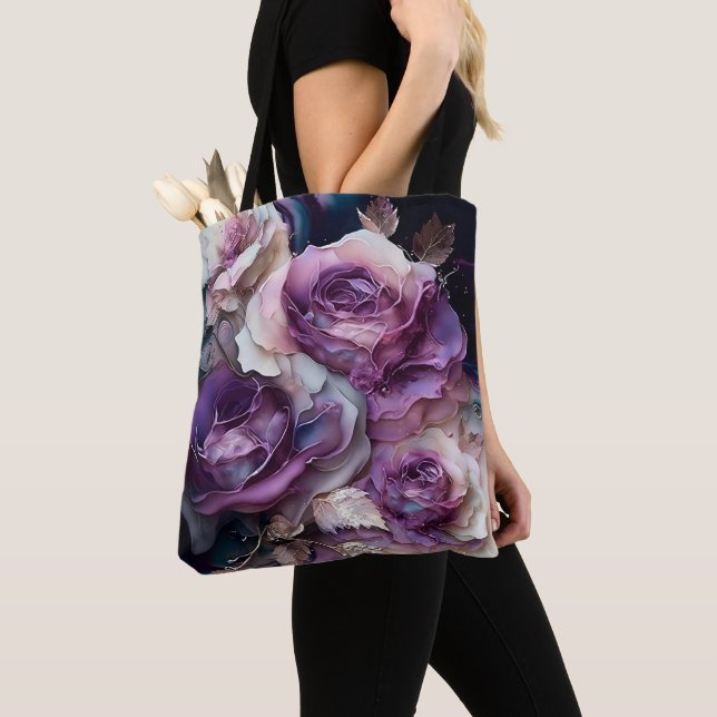 Bolsa Tote Rosas Roxas e Douradas em Grande Escala (Close Up)