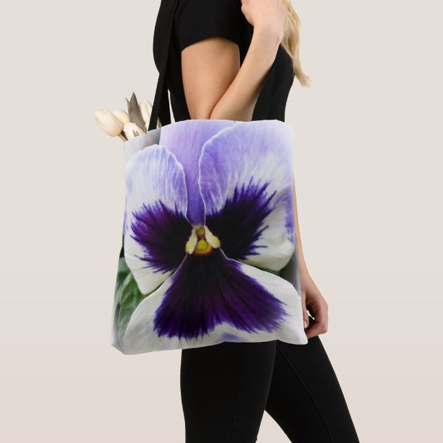 Bolsa Tote roxo profundo em branco (Close Up)