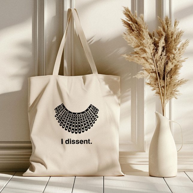 Bolsa Tote Ruth Bader Ginsburg I Discordo do Colarinho RBG (Ruth Bader Ginsburg I Dissent illustrated tote bag.)