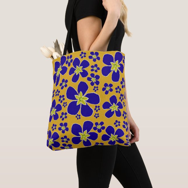 Bolsa Tote Saco de design de Primrose da Noite Azul (Close Up)