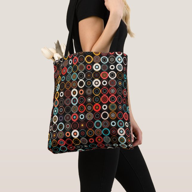 Bolsa Tote Saco de Toques do Círculo Retroativo do Boho (Close Up)