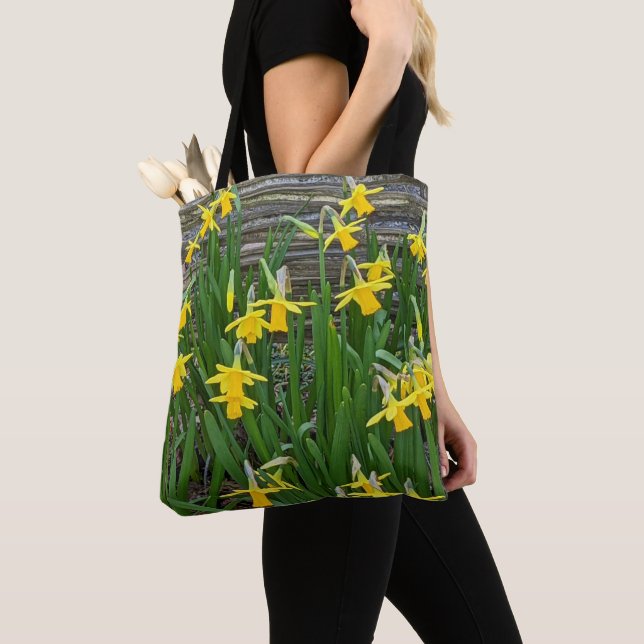 Bolsa Tote Sangue de Daffodil Amarelo Floral (Close Up)