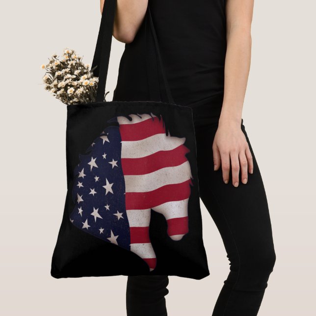 Bolsa Tote Sílaba de Cavalo com Bandeira Americana (Close Up)