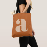 Bolsa Tote Simples Monograma Inicial Boho Terracota Retrô em<br><div class="desc">Saco de Mão Simples Monograma Inicial Boho Terracota Retrô em Negrito</div>
