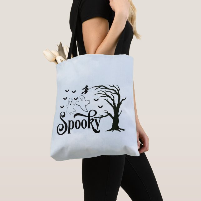 Bolsa Tote Spooky Ghosts Bats Blue Sky Clouds Halloween (Close Up)