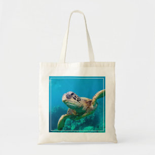 Bolsa Tote Tartaruga de mar verde que nada sobre o recife de