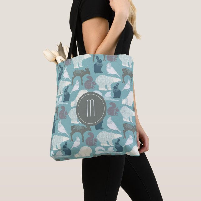 Bolsa Tote Teal Wildlife Winter Pattern Monograma (Close Up)