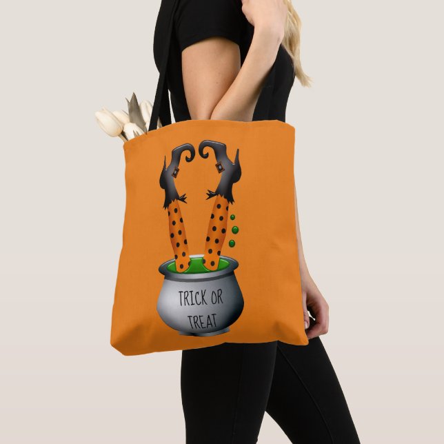Bolsa Tote Tema da bruxa engraçada laranja do Dia das Bruxas (Close Up)