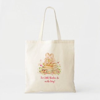 Bolsa Tote Tema de Livro de Chuvinha de Gêmeos Primeira Bibli