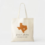 Bolsa Tote Texas Wedding Tote Bag<br><div class="desc">Bem-vindos dos convidados de casamento da cidade com um cheio de lanches e guloseimas personalizadas com o estado onde você vai se casar, com os nomes da noiva e do noivo e a data do casamento. Clique em Personalizar para mover o coração para mostrar qualquer cidade ou local no mapa...</div>