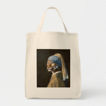 Tigre com um brinco de pérolas